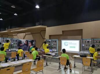 我校學(xué)子斬獲“西門子杯”中國智能挑戰(zhàn)賽全國總決賽網(wǎng)絡(luò)信息技術(shù)開發(fā)特等獎(jiǎng)